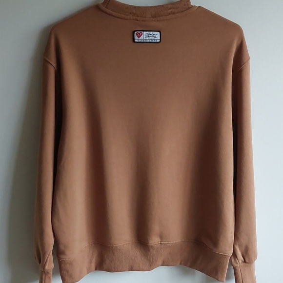 Happy Heart Sweatshirt - Picture 6 of 10